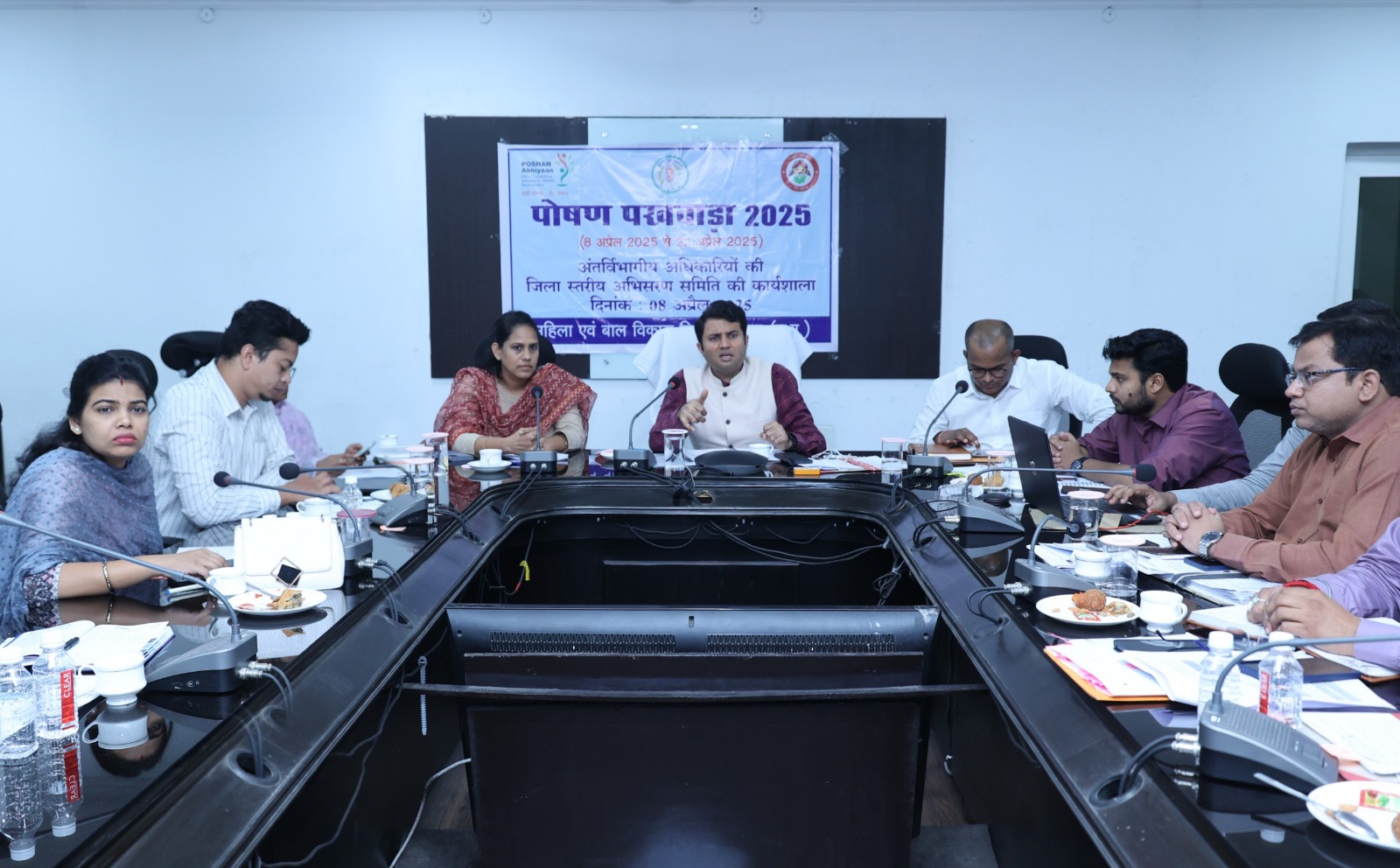 पोषण पखवाड़ा में सभी विभाग अपनी भागीदारी करें सुनिश्चित-कलेक्टर श्री कार्तिकेया गोयलपोषण पखवाड़ा के आयोजन के संबंध में कलेक्टर ने ली बैठक