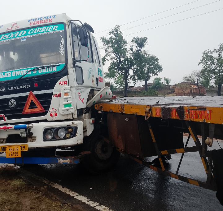 🚨 लैलूंगा में डाइवर की सूझ-बूझ से बची गोमाता की जान, ट्रेलर बुरी तरह क्षतिग्रस्त! 🚨