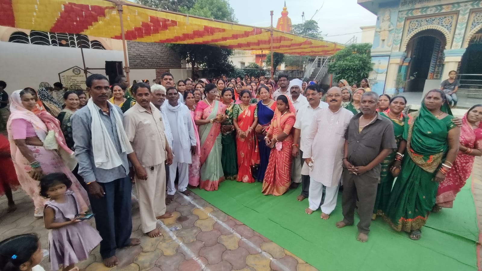तीज महोत्सव मनाया गया